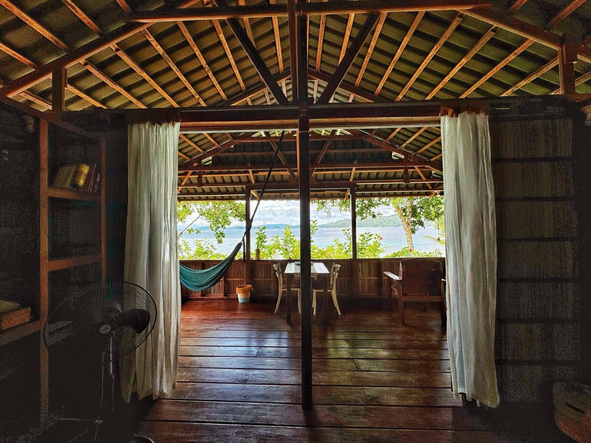 Raja Ampat Eco Lodge Tapokreng Exterior foto